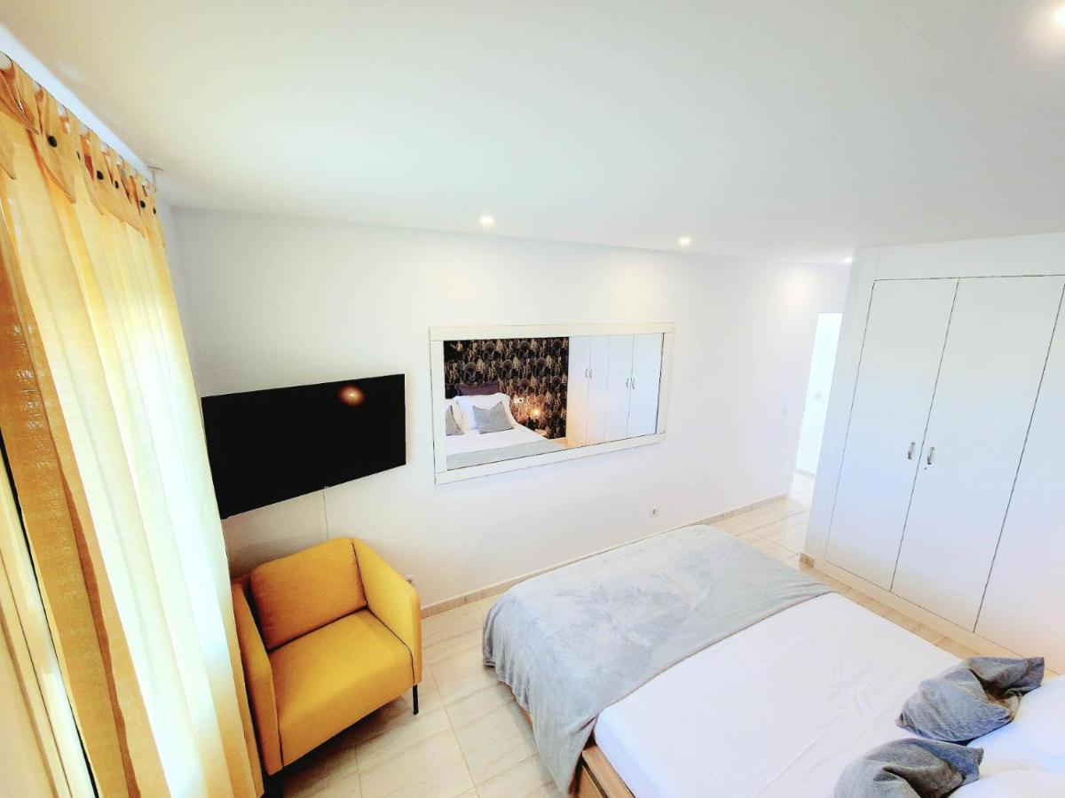 Sea Point Holiday House Σαν Μιγκέλ ντε Αμπόνα Εξωτερικό φωτογραφία