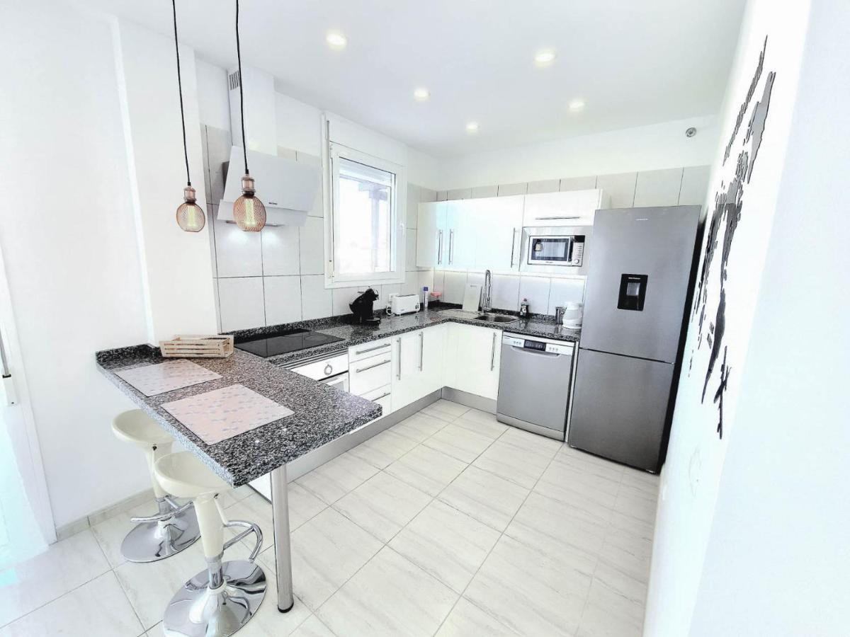 Sea Point Holiday House Σαν Μιγκέλ ντε Αμπόνα Εξωτερικό φωτογραφία